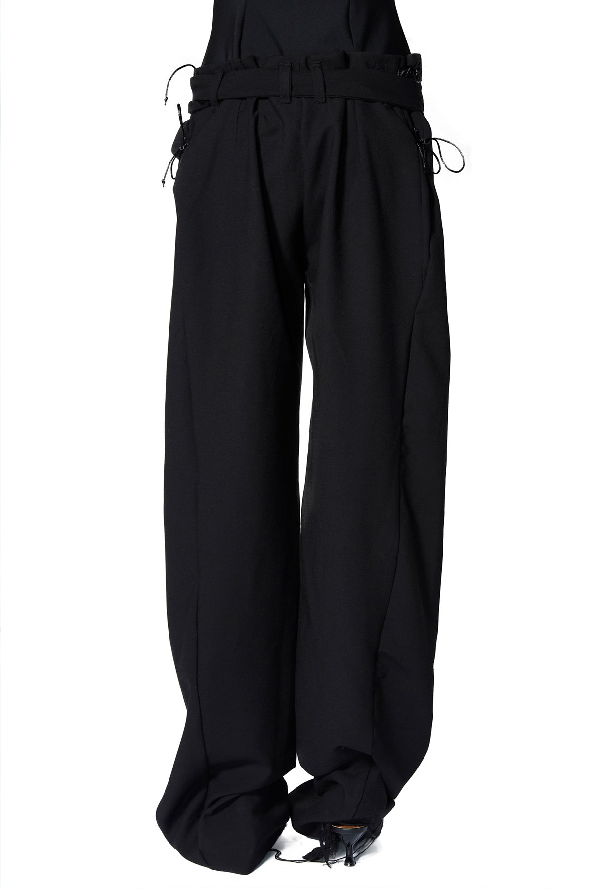 TAILORED DOLAMA PANTS